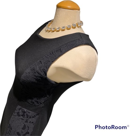MERONA Little Black Dress Size Medium Simple But Elegant Lace Panels - Picture 3 of 16